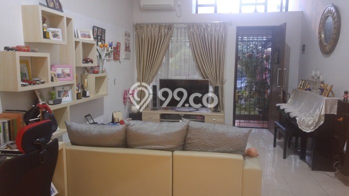 Rumah Modern 2 KT LT 179m2 di Graha Raya Rumah Modern 2 KT LT 179m2 di Graha Raya
