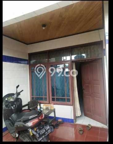 Rumah dengan Lokasi Strategis 4 KT di Cijerah, Bandung Rumah dengan Lokasi Strategis 4 KT di Cijerah, Bandung