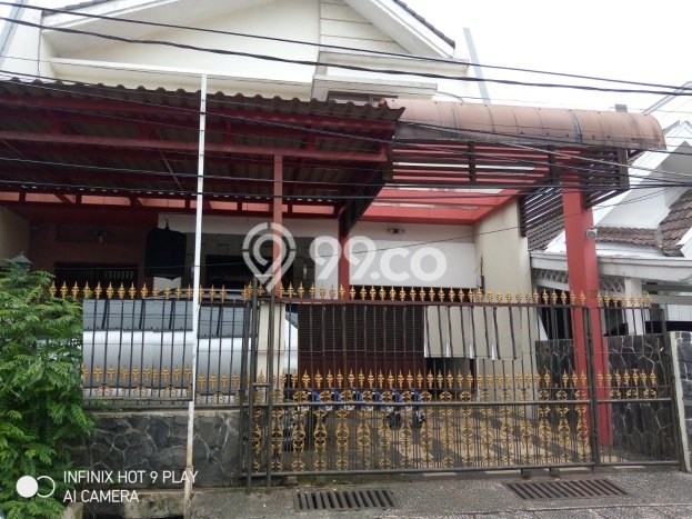 Rumah Elit Modern Siap Huni di Bintaro Tangerang Selatan Rumah Elit Modern Siap Huni di Bintaro Tangerang Selatan