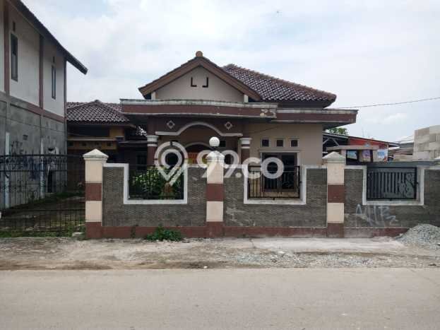 Dijual Cepat Rumah Bagus Siap Huni LB 270m2 di Cibitung, Bekasi Dijual Cepat Rumah Bagus Siap Huni LB 270m2 di Cibitung, Bekasi