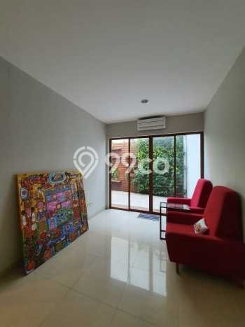 Rumah Lingkungan Nyaman kawasan Ampera, Jakarta Selatan, LT 180m² Bangunan 380m² Rumah Lingkungan Nyaman kawasan Ampera, Jakarta Selatan, LT 180m² Bangunan 380m²