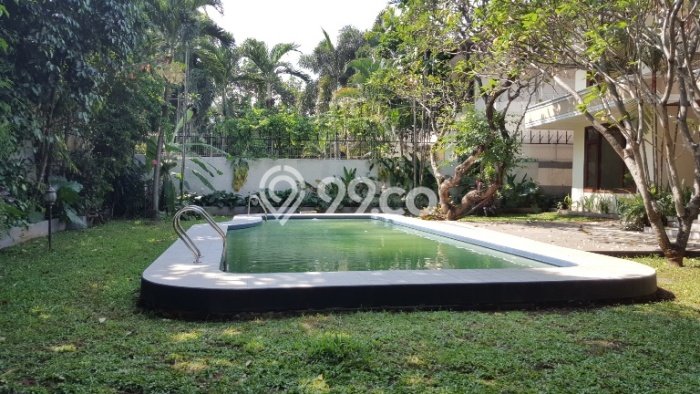 Rumah di , 5 KM, Akses Rumah Sakit, Luas 1000m2m² LB 800m2m² Rumah di , 5 KM, Akses Rumah Sakit, Luas 1000m2m² LB 800m2m²