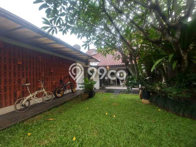 Rumah Eksklusif Dijual LT 563m2 di Cinere, Depok Rumah Eksklusif Dijual LT 563m2 di Cinere, Depok