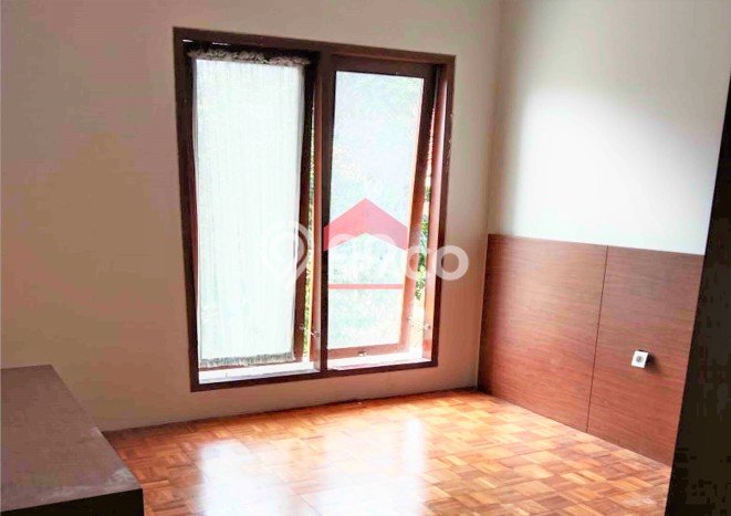 Rumah Elit Modern Siap Huni di Bintaro Tangerang Selatan Rumah Elit Modern Siap Huni di Bintaro Tangerang Selatan