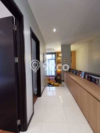 For Sale! Premium House LT 220m2 Desain Modern di BSD For Sale! Premium House LT 220m2 Desain Modern di BSD