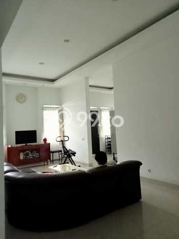 For Sale! Premium House LT 308m2 Desain Elegan di Turangga For Sale! Premium House LT 308m2 Desain Elegan di Turangga