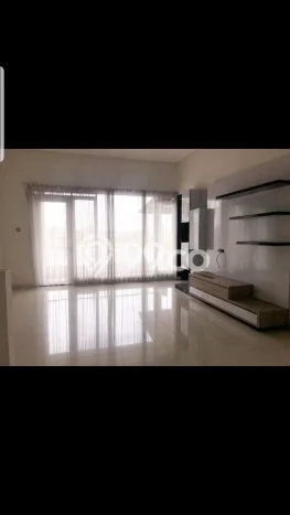 Disewakan! Rumah 4 Kamar Tidur &
4 Kamar Mandi di Taman Kopo Indah, Bandung Disewakan! Rumah 4 Kamar Tidur &
4 Kamar Mandi di Taman Kopo Indah, Bandung