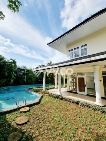 Rumah Elit Modern Tanpa Renovasi di Ampera Jakarta Selatan Rumah Elit Modern Tanpa Renovasi di Ampera Jakarta Selatan