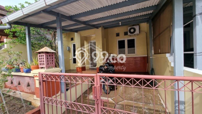 SPECIAL PRICE! Rumah area Semarang Barat, 1 KM, Dekat Pusat Kota, LT 120m² LB 120m² SPECIAL PRICE! Rumah area Semarang Barat, 1 KM, Dekat Pusat Kota, LT 120m² LB 120m²