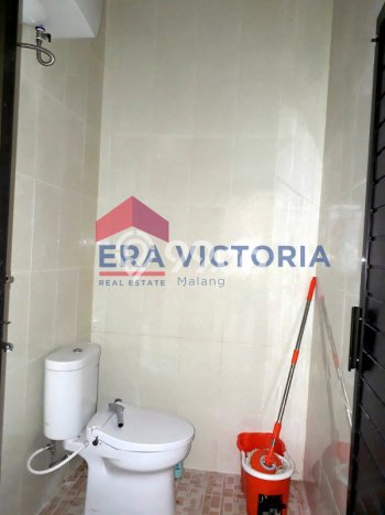 Jarang Ada! Rumah Sewa 2 Kamar Bagus Siap Huni Batu Jarang Ada! Rumah Sewa 2 Kamar Bagus Siap Huni Batu