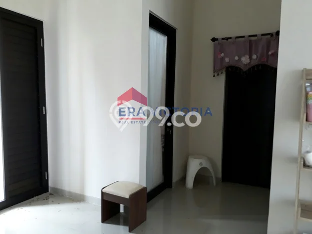 Jarang Ada! Rumah Sewa 2 Kamar Bagus Siap Huni Batu Jarang Ada! Rumah Sewa 2 Kamar Bagus Siap Huni Batu