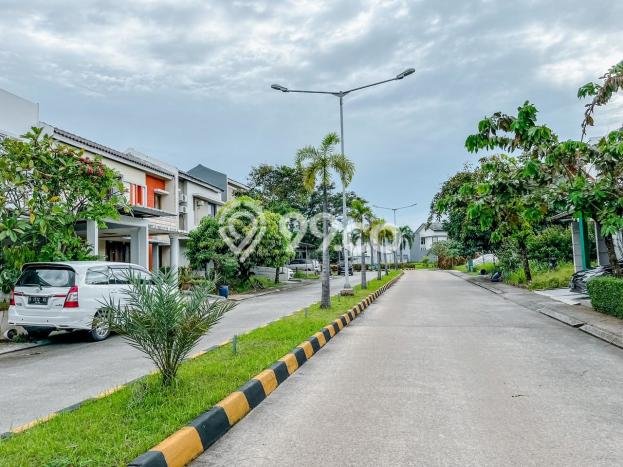 Jual Rumah Bagus Siap Huni LB 130m2 di Lippo Cikarang, Cikarang Jual Rumah Bagus Siap Huni LB 130m2 di Lippo Cikarang, Cikarang