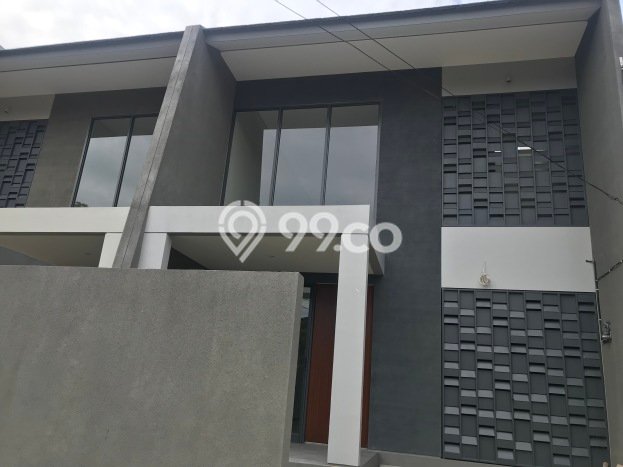 For Sale Rumah 3 Kamar Lokasi Strategis Nyaman dan Strategis di Cinere For Sale Rumah 3 Kamar Lokasi Strategis Nyaman dan Strategis di Cinere