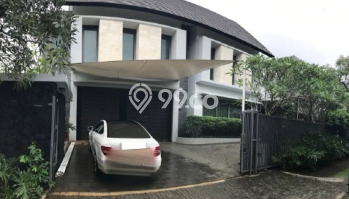 Rumah 5 Kamar Akses Transportasi Umum di BSD, Tangerang Rumah 5 Kamar Akses Transportasi Umum di BSD, Tangerang