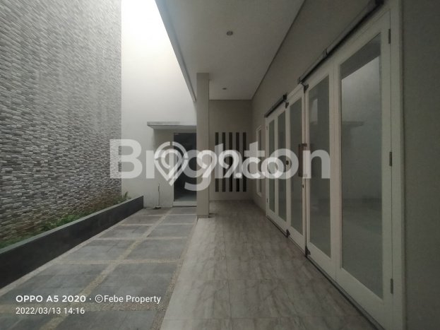 Dijual Rumah Mewah Elegan Dengan View Eksklusif di Araya, Malang Dijual Rumah Mewah Elegan Dengan View Eksklusif di Araya, Malang