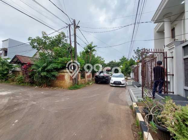 Dijual Rumah Mewah Megah Dengan View Eksklusif di Pondok Kelapa, Jakarta Timur Dijual Rumah Mewah Megah Dengan View Eksklusif di Pondok Kelapa, Jakarta Timur