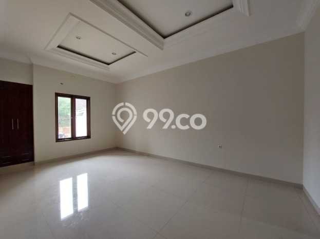 Dijual Rumah Mewah Megah Dengan View Eksklusif di Pondok Kelapa, Jakarta Timur Dijual Rumah Mewah Megah Dengan View Eksklusif di Pondok Kelapa, Jakarta Timur