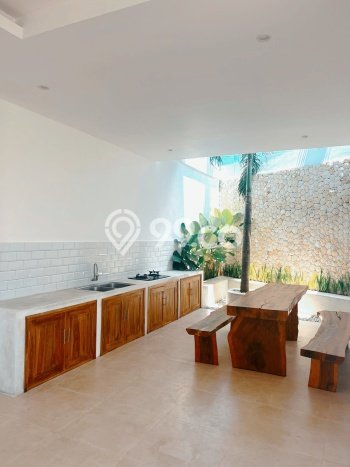 Hunian Mewah LB 210m2 Siap Huni Desain Elegan di Canggu, Badung Hunian Mewah LB 210m2 Siap Huni Desain Elegan di Canggu, Badung