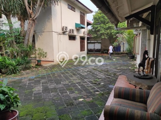 Rumah Luxury Modern Tanpa Renovasi di Bintaro Tangerang Selatan Rumah Luxury Modern Tanpa Renovasi di Bintaro Tangerang Selatan