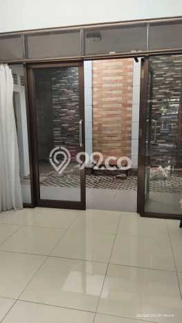 Ready to Use! Luxury House LT 198m2 Desain Modern di Rawamangun Ready to Use! Luxury House LT 198m2 Desain Modern di Rawamangun