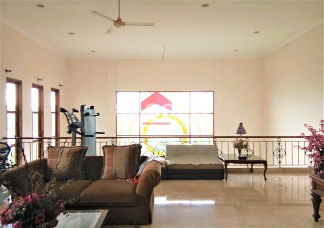 Rumah Elit Modern Tanpa Renovasi di Bintaro Tangerang Selatan Rumah Elit Modern Tanpa Renovasi di Bintaro Tangerang Selatan