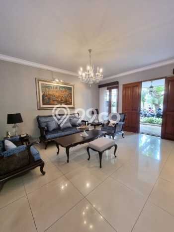 For Sale! Luxury House LT 540m2 Desain Elegan di Cipete For Sale! Luxury House LT 540m2 Desain Elegan di Cipete
