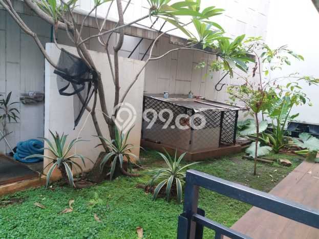 Rumah Luxury Modern Tanpa Renovasi di Lebak Bulus Jakarta Selatan Rumah Luxury Modern Tanpa Renovasi di Lebak Bulus Jakarta Selatan