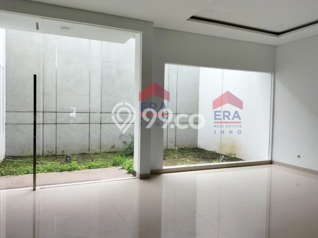 Rumah Mewah LB 275m2 Siap Huni Desain Elegan di Mekar Wangi, Bandung Rumah Mewah LB 275m2 Siap Huni Desain Elegan di Mekar Wangi, Bandung