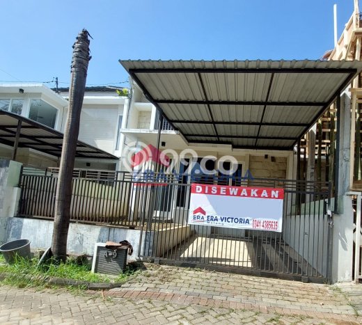 Disewakan Rumah Murah di Dieng Malang Punya 2 KT Disewakan Rumah Murah di Dieng Malang Punya 2 KT