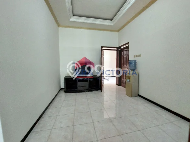 Disewakan Cepat Rumah Kondisi Bagus di Kawasan Lowokwaru, Malang Disewakan Cepat Rumah Kondisi Bagus di Kawasan Lowokwaru, Malang