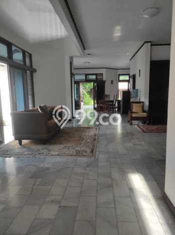 Disewakan! Rumah 5 Kamar Tidur &
5 Kamar Mandi di Bangka, Jakarta Selatan Disewakan! Rumah 5 Kamar Tidur &
5 Kamar Mandi di Bangka, Jakarta Selatan