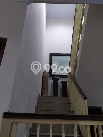 Hunian Mewah LB 250m2 Siap Huni Desain Elegan di Jati Padang, Jakarta Selatan Hunian Mewah LB 250m2 Siap Huni Desain Elegan di Jati Padang, Jakarta Selatan