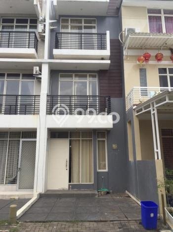 Dijual Rumah Eksklusif 3 KT di Pantai Indah Kapuk, Jakarta Utara Dijual Rumah Eksklusif 3 KT di Pantai Indah Kapuk, Jakarta Utara
