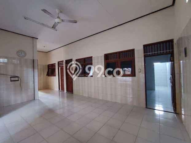 Rumah Area Nyaman kawasan Jimbaran, Badung, Luas 684m² LB 414m² Rumah Area Nyaman kawasan Jimbaran, Badung, Luas 684m² LB 414m²