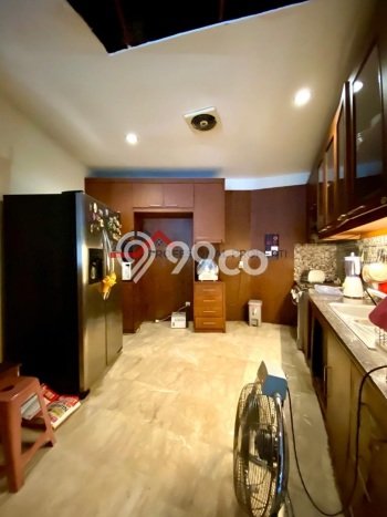 Rumah Elit Modern Tanpa Renovasi di Kemang Jakarta Selatan Rumah Elit Modern Tanpa Renovasi di Kemang Jakarta Selatan