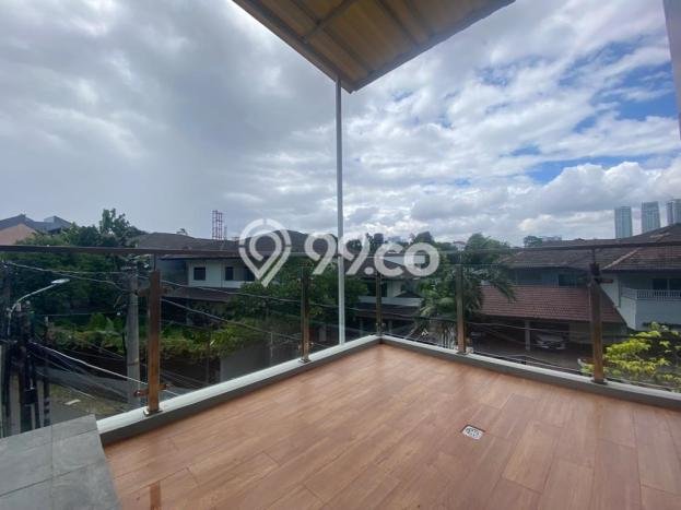 Disewakan! Rumah 3 Kamar Tidur &
3 Kamar Mandi di Cipete, Jakarta Selatan Disewakan! Rumah 3 Kamar Tidur &
3 Kamar Mandi di Cipete, Jakarta Selatan