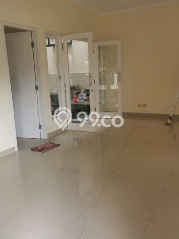 For Sale Hunian Rumah Terawat 3 Kamar di BSD, Tangerang For Sale Hunian Rumah Terawat 3 Kamar di BSD, Tangerang