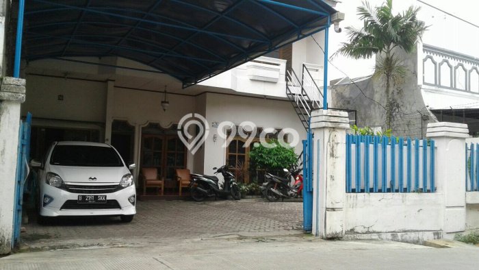 Siap Huni Rumah Mewah 5 Kamar di Tebet Dekat ke Mana Pun Siap Huni Rumah Mewah 5 Kamar di Tebet Dekat ke Mana Pun