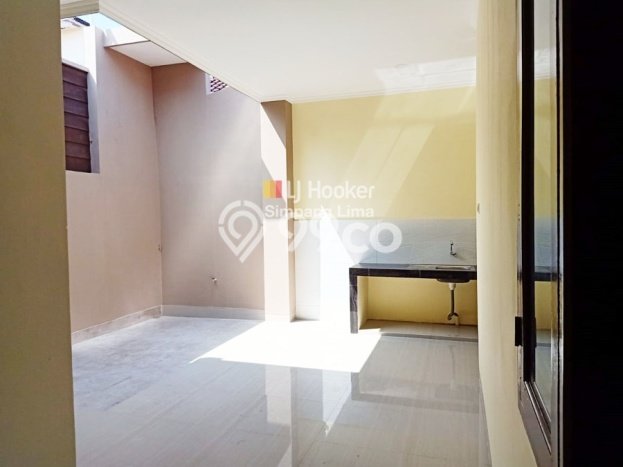 For Sale Rumah 3 Kamar Lokasi Strategis Nyaman dan Strategis di Pedurungan For Sale Rumah 3 Kamar Lokasi Strategis Nyaman dan Strategis di Pedurungan
