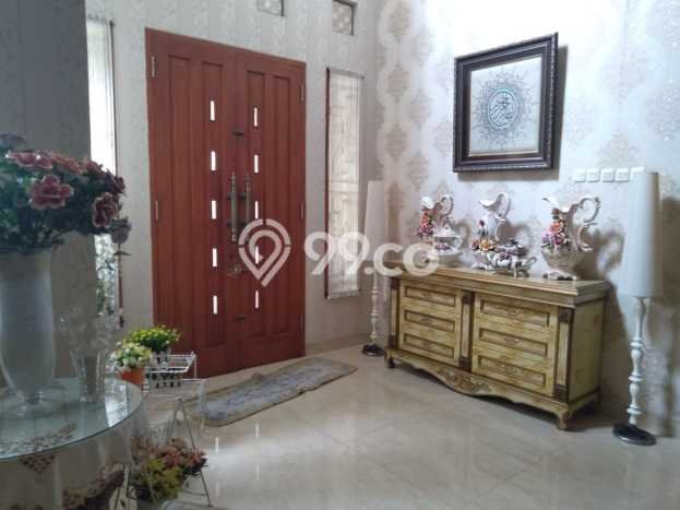 Rumah Elit LB 350m2 Siap Pakai Desain Elegan di Pekayon, Bekasi Rumah Elit LB 350m2 Siap Pakai Desain Elegan di Pekayon, Bekasi