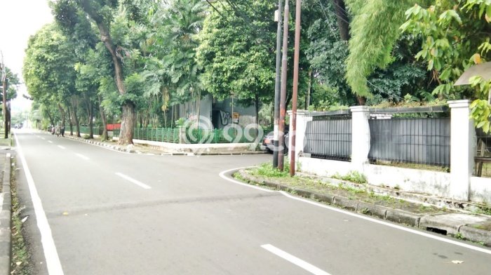 Dijual Rumah Premium dengan Fasilitas Sekitar Lengkap di Menteng, Jakarta Pusat Dijual Rumah Premium dengan Fasilitas Sekitar Lengkap di Menteng, Jakarta Pusat