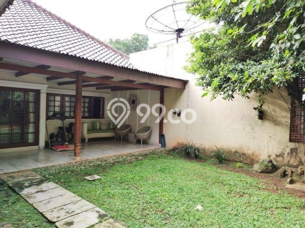 Rumah Mewah Dijual LT 676m2 di Menteng, Jakarta Pusat Rumah Mewah Dijual LT 676m2 di Menteng, Jakarta Pusat