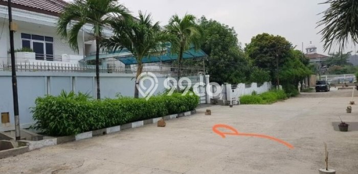 SEGERA MILIKI! Rumah area Kebon Jeruk, Jakarta Barat, LT 375m² LB 222m² SEGERA MILIKI! Rumah area Kebon Jeruk, Jakarta Barat, LT 375m² LB 222m²