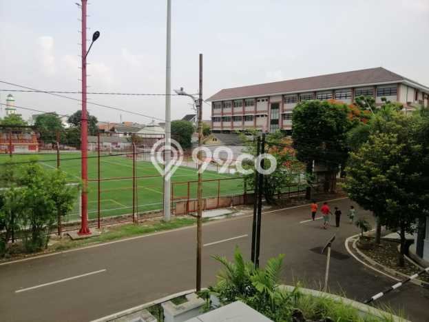 Rumah 4 Kamar Dekat dengan Akses Transportasi, Jakarta Timur - Harga Terjangkau Rumah 4 Kamar Dekat dengan Akses Transportasi, Jakarta Timur - Harga Terjangkau