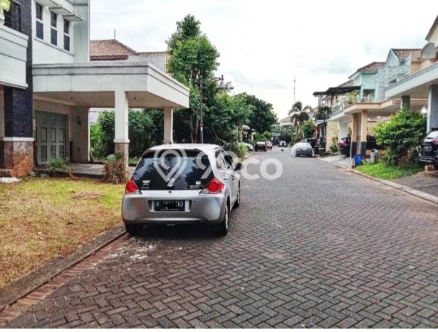 Rumah Luxury Modern Tanpa Renovasi di Raffles Hills Jakarta Timur Rumah Luxury Modern Tanpa Renovasi di Raffles Hills Jakarta Timur