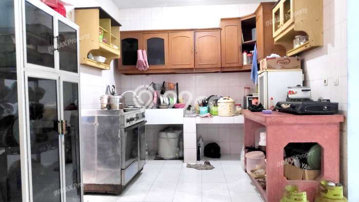 Rumah Strategis Minimalis Lb 300m2 di Blimbing, Malang Rumah Strategis Minimalis Lb 300m2 di Blimbing, Malang