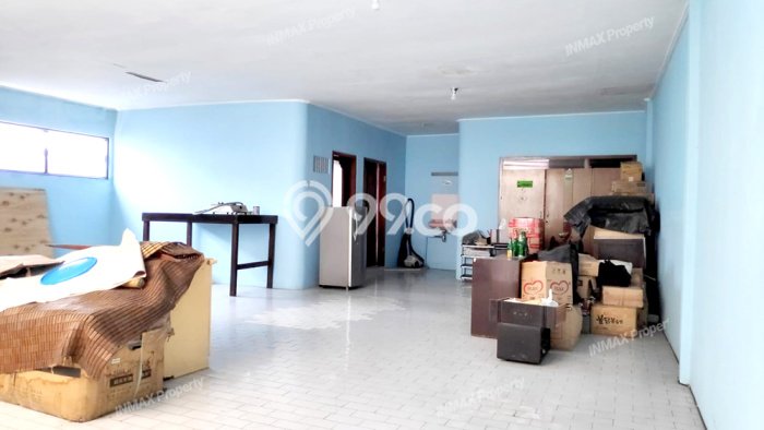 Rumah Strategis Minimalis Lb 300m2 di Blimbing, Malang Rumah Strategis Minimalis Lb 300m2 di Blimbing, Malang
