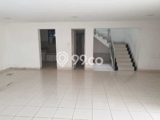 Rumah 4 KT 4 KM Dekat Rumah Sakit di Pantai Indah Kapuk, Jakarta Utara Rumah 4 KT 4 KM Dekat Rumah Sakit di Pantai Indah Kapuk, Jakarta Utara