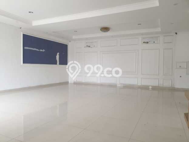 Rumah 4 KT 4 KM Dekat Rumah Sakit di Pantai Indah Kapuk, Jakarta Utara Rumah 4 KT 4 KM Dekat Rumah Sakit di Pantai Indah Kapuk, Jakarta Utara