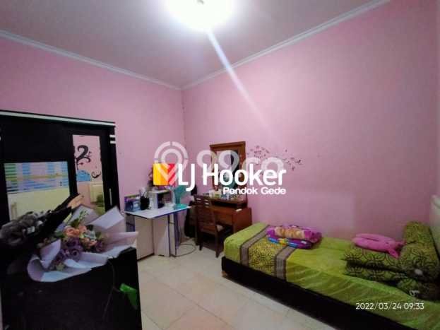 SEGERA MILIKI! Rumah area Jatibening, Bekasi, Luas 318m² Bangunan 200m² SEGERA MILIKI! Rumah area Jatibening, Bekasi, Luas 318m² Bangunan 200m²